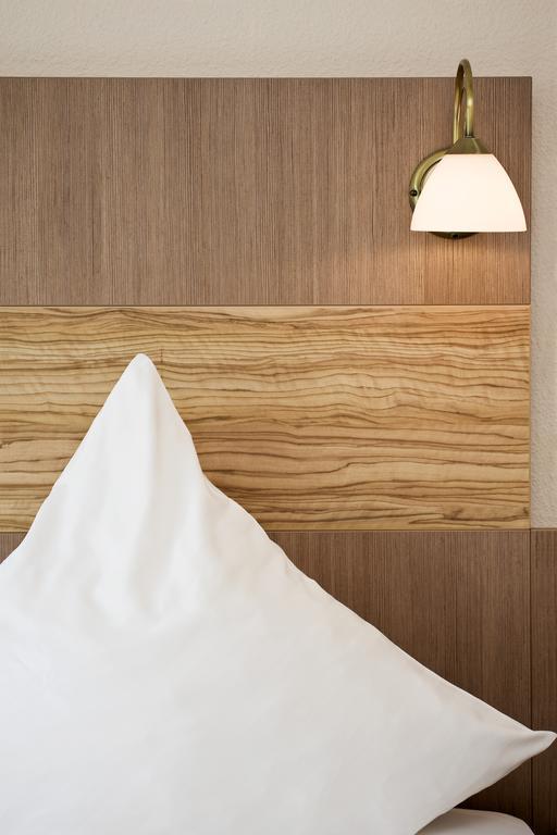 Gasthof & Landhotel Ohrnbachtal Weilbach Ngoại thất bức ảnh